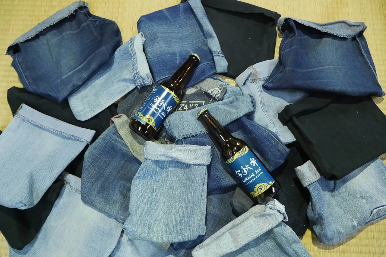 2016年剩布計劃，牛仔褲啤酒袋製作 ，來源：鹿港囝仔